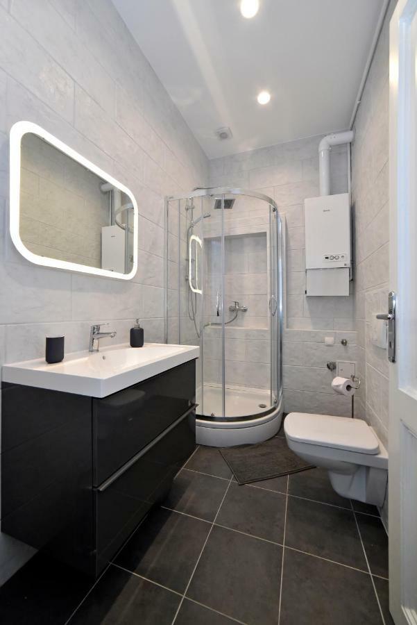 Agape Apartment *